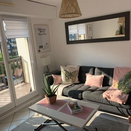 Fleur Marine 8 Apartment กาบูร์ก ภายนอก รูปภาพ