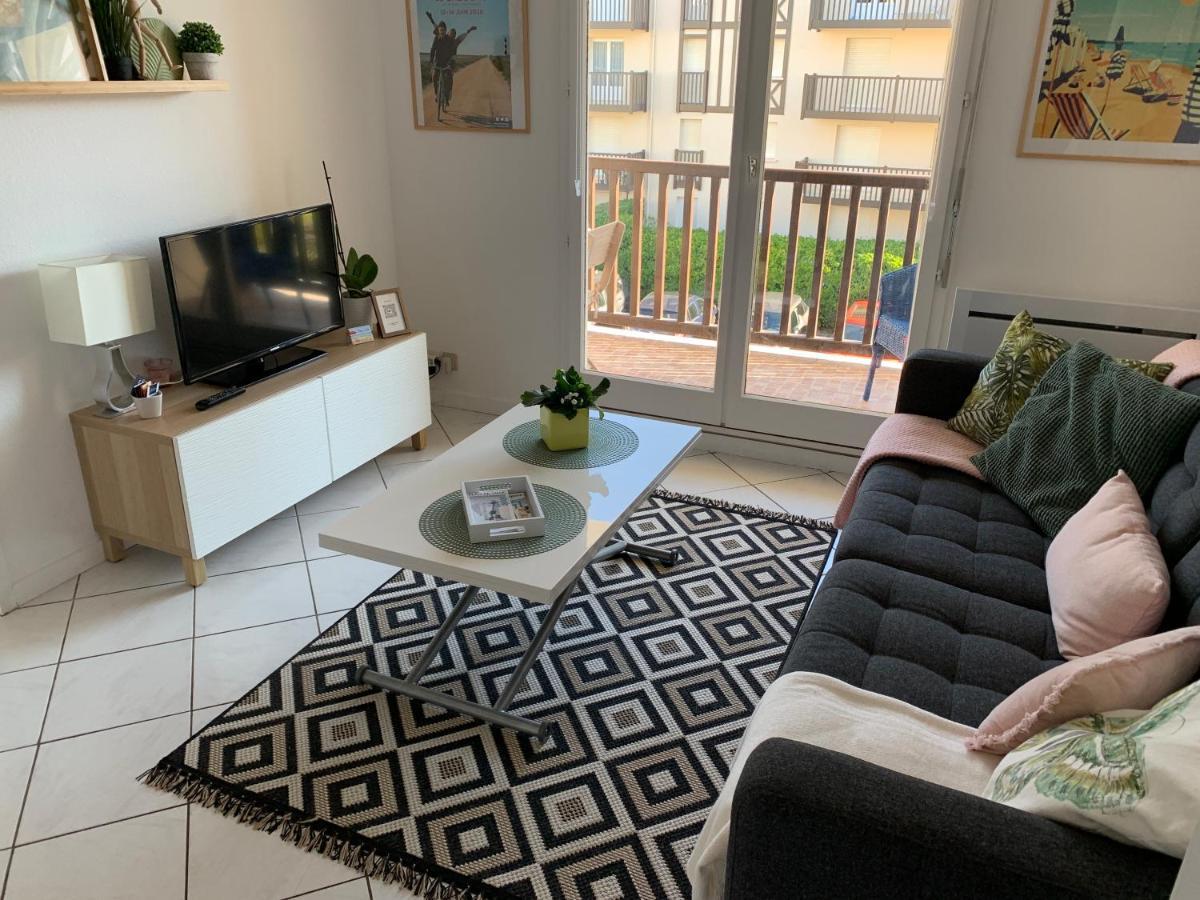 Fleur Marine 8 Apartment กาบูร์ก ภายนอก รูปภาพ